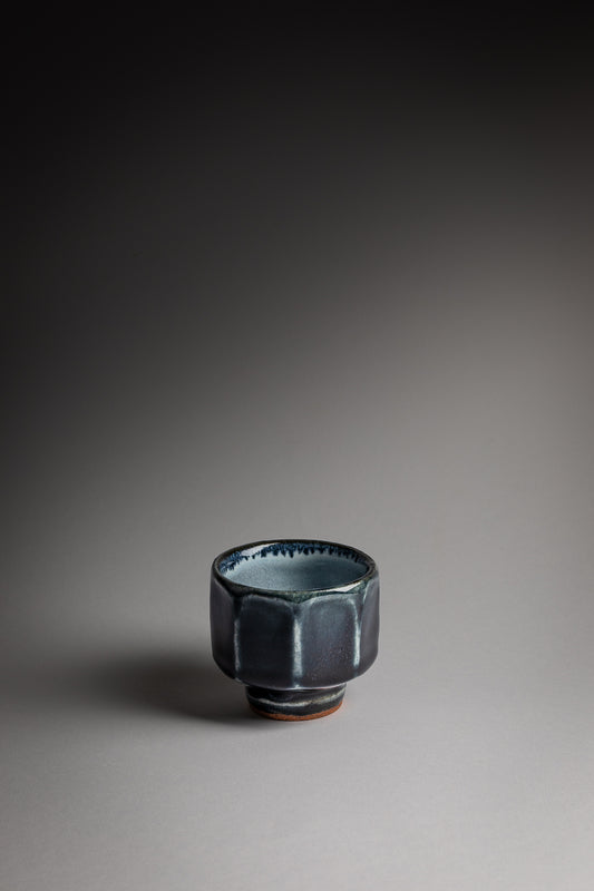 Petite tasse mentori Engoji bleu foncé